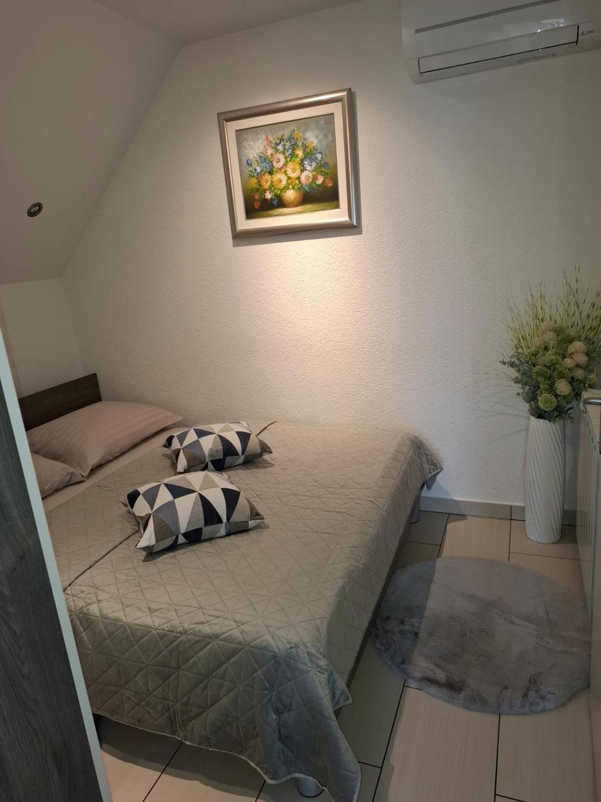 Villa Knezevic Plitvicka Jezera Bagian luar foto